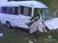 Зіткнення двох мікроавтобусів: На Львівщині сталася смертельна  ДТП (фото)