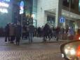 Люди тікали в паніці: У Львові загорівся популярний торговий центр (відео)