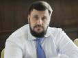 Реванш: Антикорупційний суд скасував заочний арешт скандального міністра Януковича