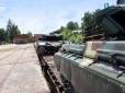 Зі Львова, з любов'ю: ЗСУ отримали партію модернізованих танків (фотофакти)