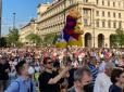 У Будапешті відбувся багатотисячний протест проти будівництва китайського університету: Мер і його прибічники звинувачують Орбана у корупції та зраді національних інтересів