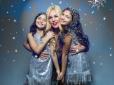 Маленькі бек-вокалістки: Камалія із доньками записала новорічну пісню (відео)