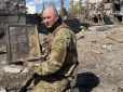 Дивом вціліла після бомбардувань: У Бородянці під завалами будинку знайшли ікону