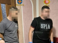 Забрав усі гроші: У Молдові прикордонник обікрав ухилянтів... та повернув їх до України