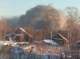 Внаслідок удару добрих дронів у глибинці Росії злетів у повітря стратегічний арсенал боєприпасів (відео)