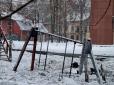 У Львові внаслідок удару росіян пошкоджено будівлі у трьох районах